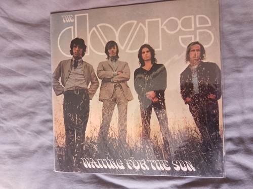 Vintage doors waiting - lp,