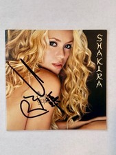 Shakira autografo servizio