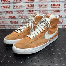 Blazer Nike taglia x? Edizione