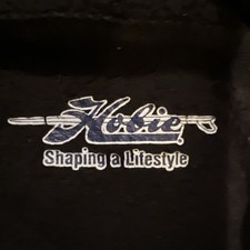 Felpa con cappuccio ricamata