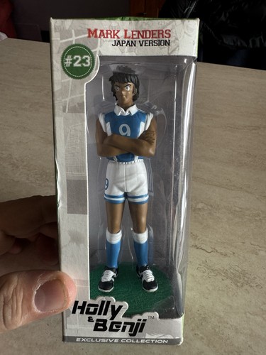 Action figure holly - action, benji