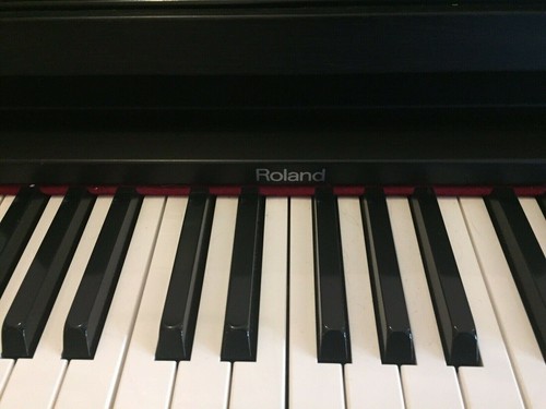Pianoforte roland hp1 come - pianoforte,