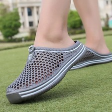 Zoccolo classico stile Croc