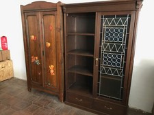 vetrina antica in castagno