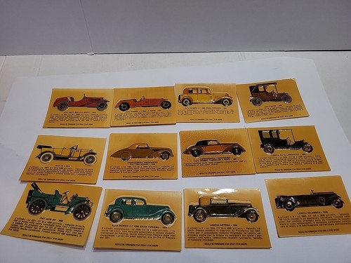 Lotto di 12 figurine - :,