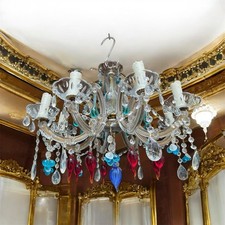 Lampadario Maria Teresa Murano 8 Luci  Cristalli Colorati – Eleganza Veneziana