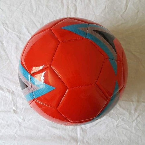 Pallone cuoio rosso - in,