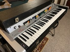 Farfisa VIP 345 Syntheslalom