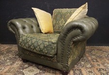 Poltrona club Chesterfield / Chester / pelle verde oliva / tessuto / originale