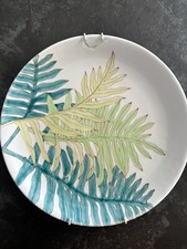 Ernestine Salerno Piatto Con Felci