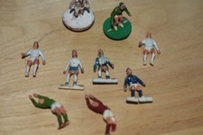 jeu Subbuteo lot de joueurs de
