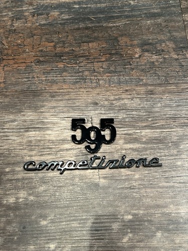 Distintivo stivale posteriore