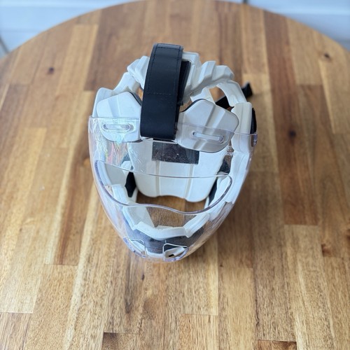 Casco karate mizuno con - mizuno,