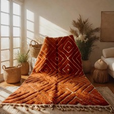 Tappeto moderno fatto a mano