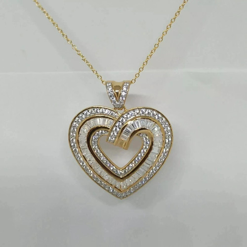 Collana con ciondolo cuore