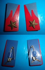 ESERCITO Coppia mostrine CARRISTI originali in plastica cellulosa anni 60 70