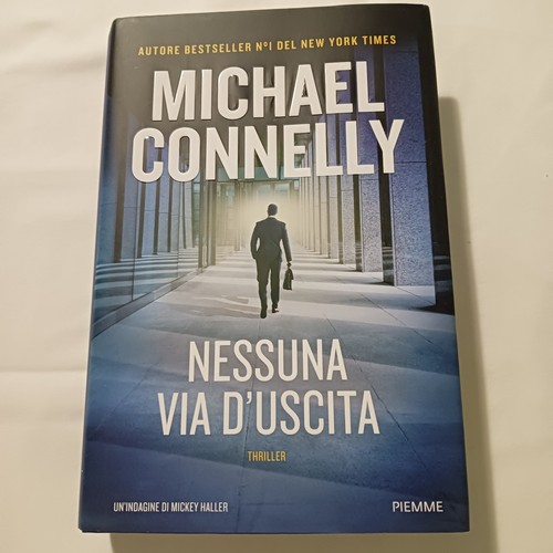 Nessuna via uscita m - d'uscita, di