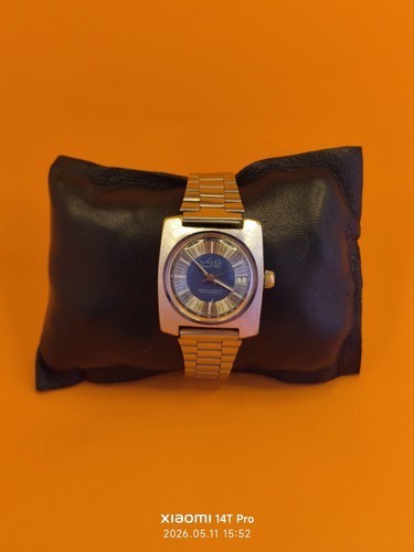 Rare revise montre - [rare&, revise]