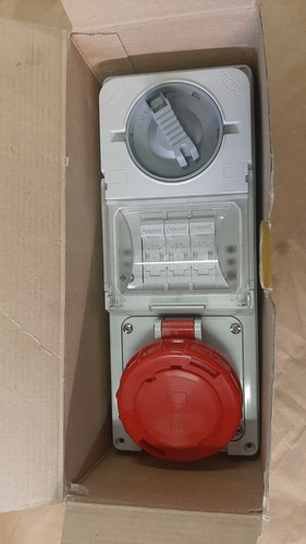 Presa palazzoli 380 volt - palazzoli,