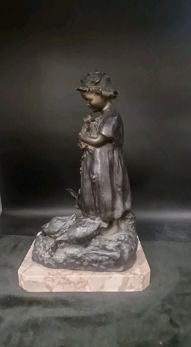 Scultura bronzo fanciulla - in,