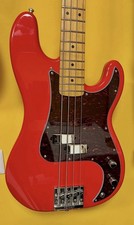 Fender Precision Bass Coral