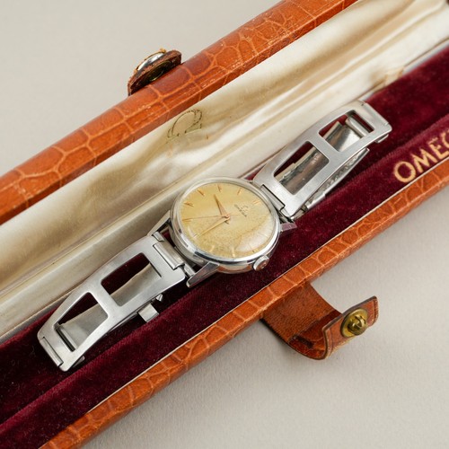 Montre omega mécanique - montre,