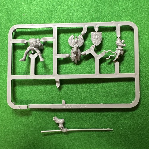 Warhammer fantasy bretonnian - warhammer,