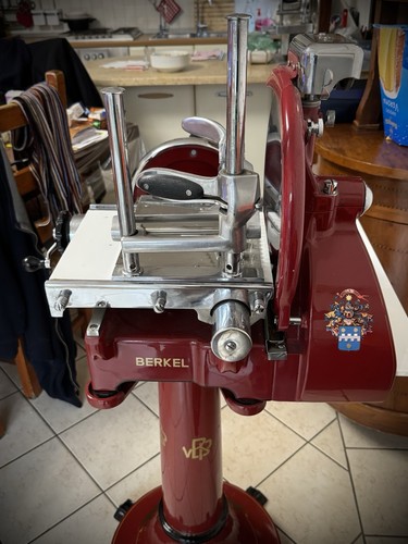 Affettatrice berkel con - -,