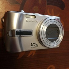 Panasonic Lumix DMC TZ3 S
