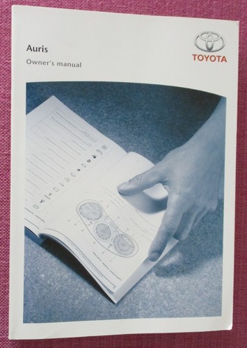Toyota auris - print),