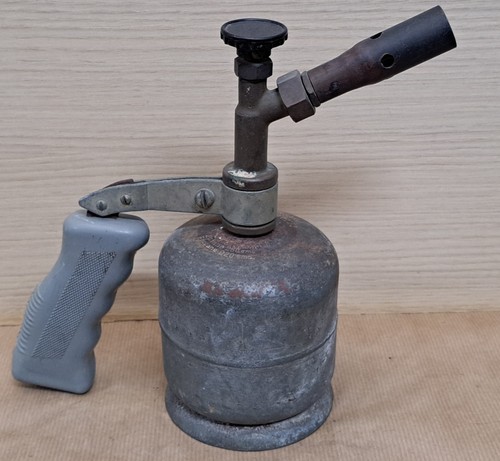 Vecchia torcia del - , gas.
