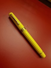 OMAS Ferrari 456GT Yellow