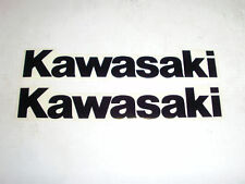 ADESIVO "KAWASAKI" NERO 180 X 30mm --- SET 2 PZ