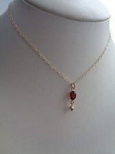 Collana in oro con ciondolo