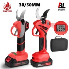 Cesoia per rami a batteria