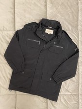 Giubbotto nero, Burberry