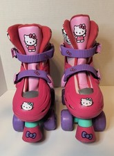 PlayWheels Hello Kitty Pattini a rotelle classici quad per bambini, taglia Junior 10-13 Sanrio