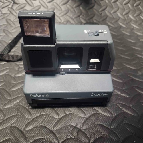 Polaroid impulse 600 plus - 600,