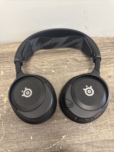 Steelseries arctis nova - arctis,