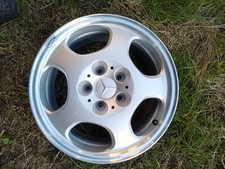 Cerchio Mercedes Benz A2104011302 7,5 J x 16 R SL1447 ET 41 Ruota Raggio Pollici