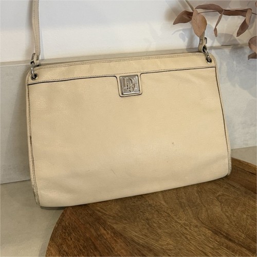 Dior sac pochette - , porté