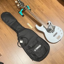 Basso giapponese YAMAHA BB434