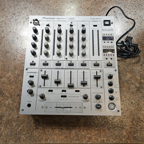 Pioneer djm 600 mixer - mixer, dj