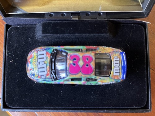 2003 elliot sadler - sadler, m&ms
