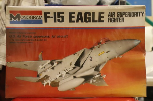 Monogram eagle scala - f-15,
