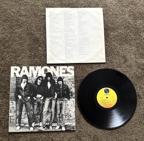 Ramones self titled - ramones, –
