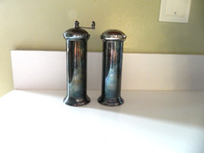 Vintage Acciaio Garantito Sliver Plated Pepper Mill And Salt Shaker 7"  READ