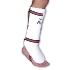 Paratibie e piede Karate in