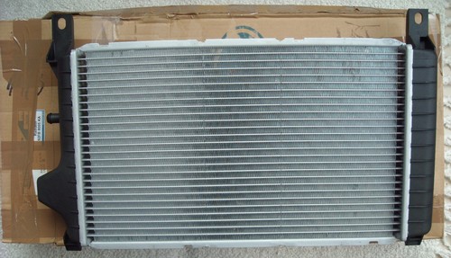 Radiatore ford fiesta cvh 6 - radiatore,