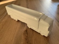 Camion Mercedes-Benz, Ceramica